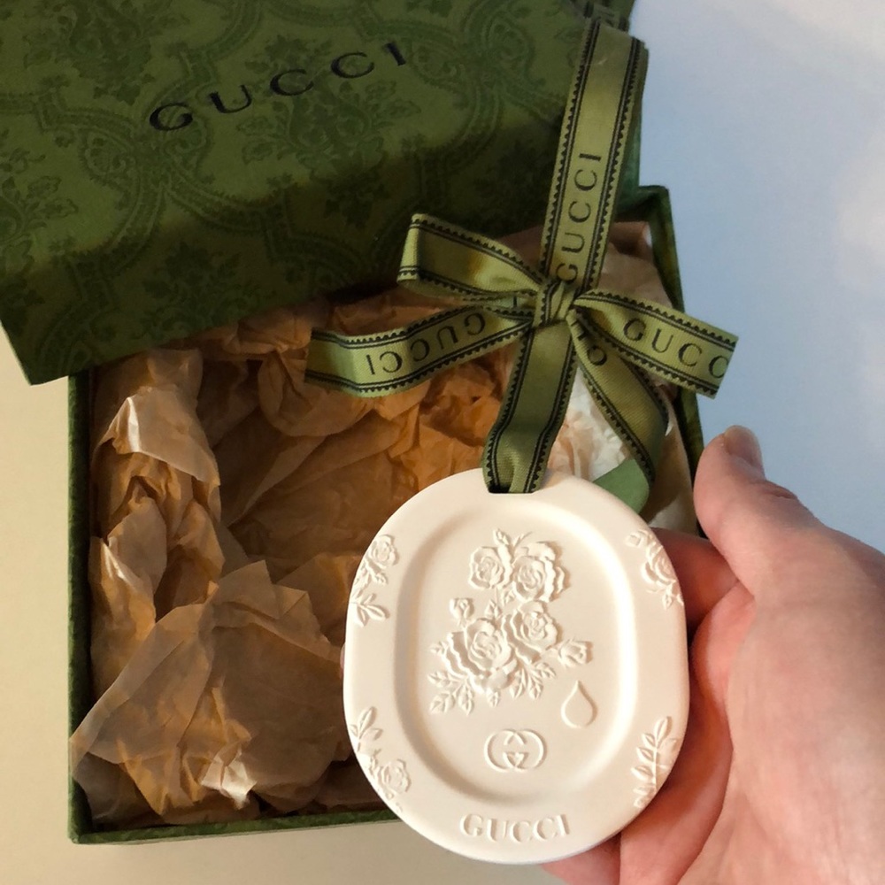 Gucci Beauty Ceramic Car Diffuser - image 1